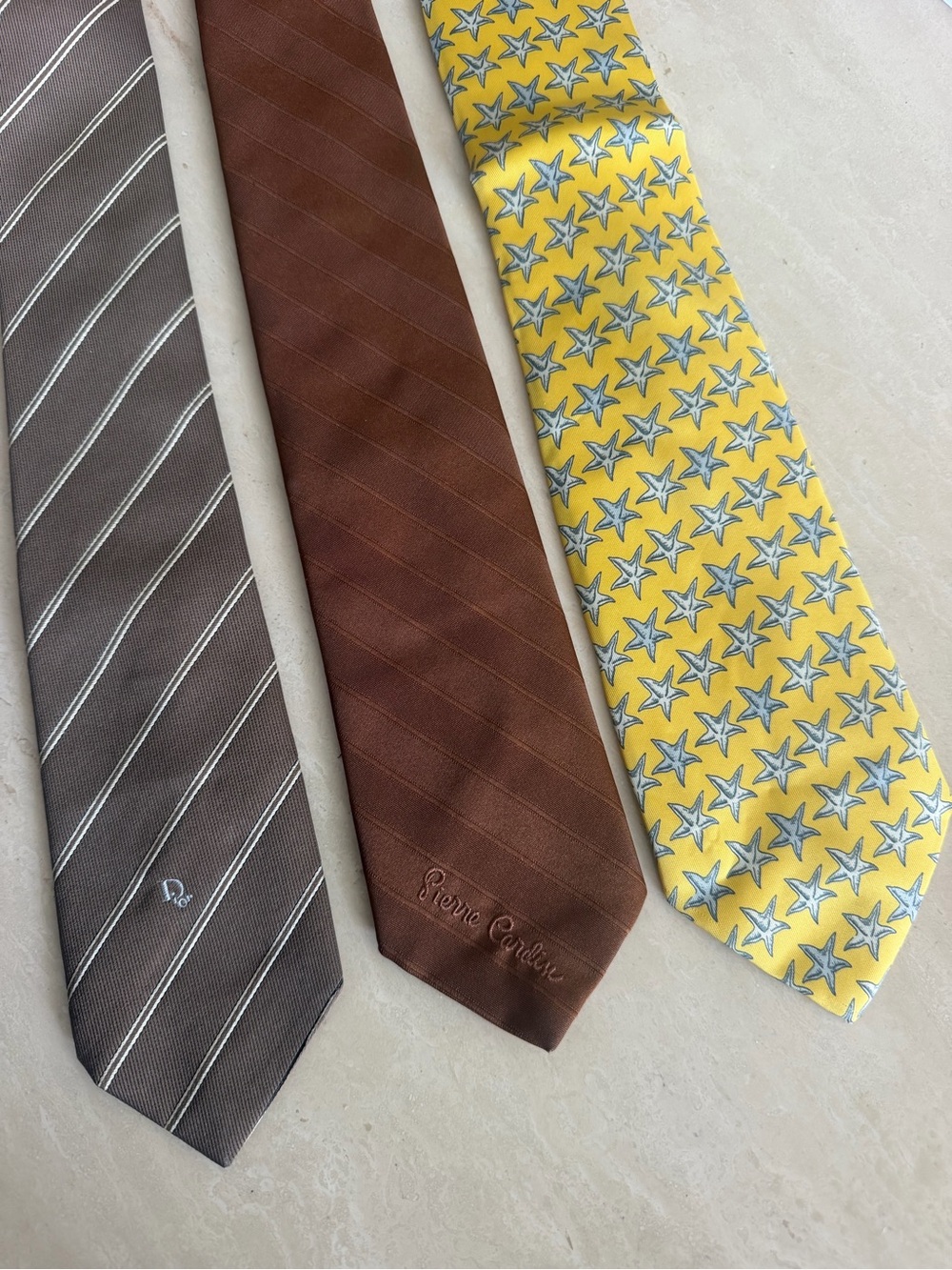 Tie QL - Dior, Cardin or Fendi